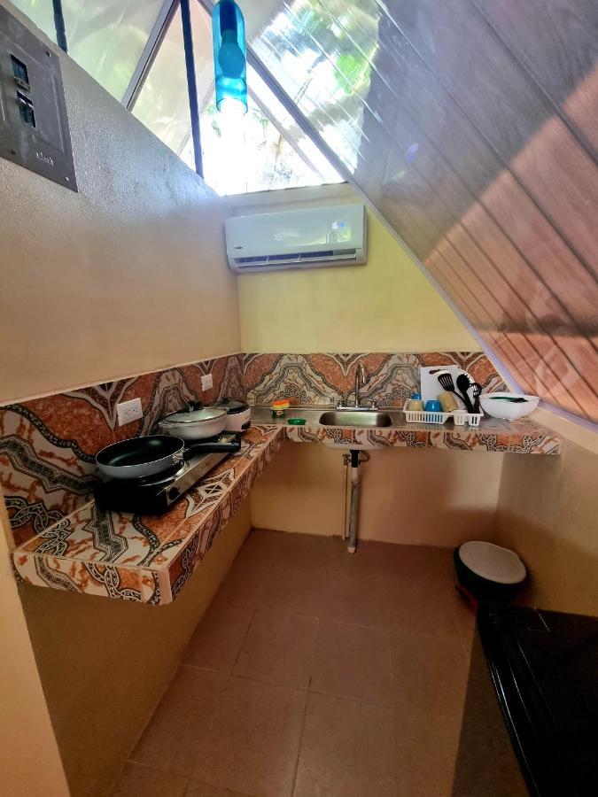 Ballena Oasis Homes & Glamping Uvita Exteriör bild