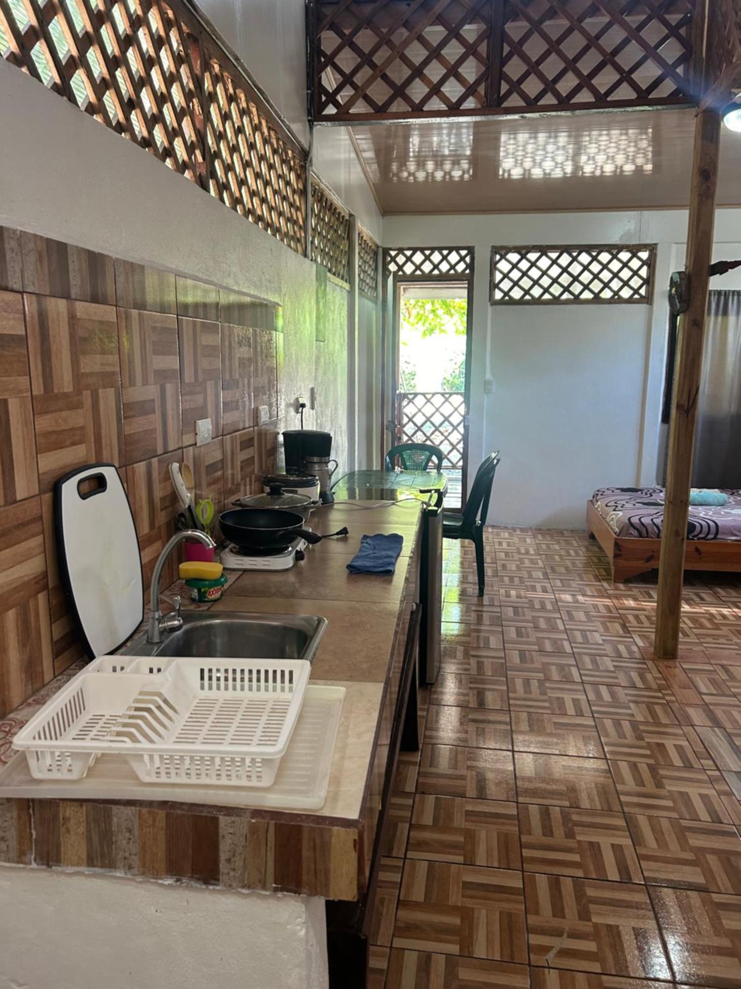 Ballena Oasis Homes & Glamping Uvita Exteriör bild