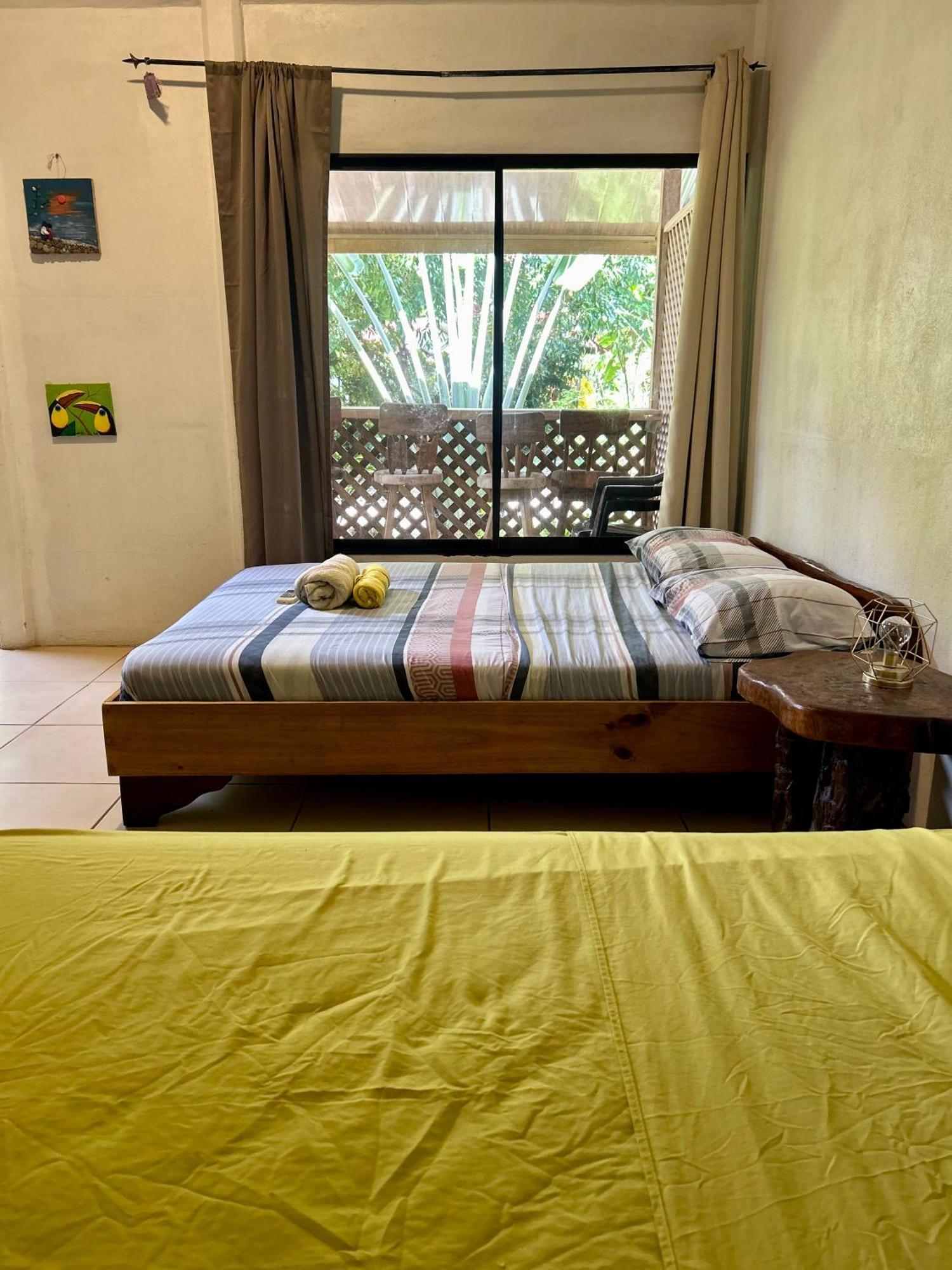 Ballena Oasis Homes & Glamping Uvita Exteriör bild