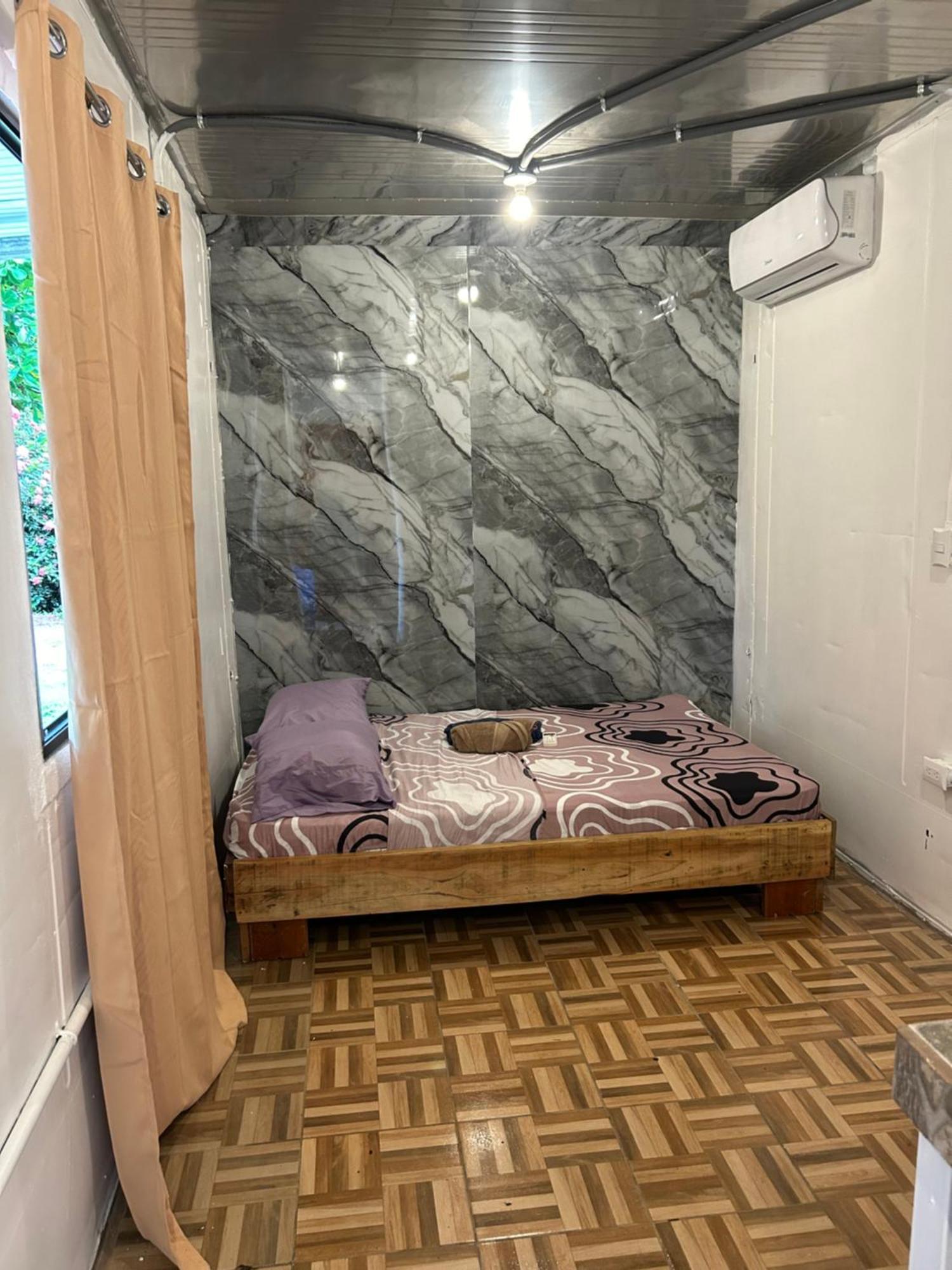 Ballena Oasis Homes & Glamping Uvita Exteriör bild